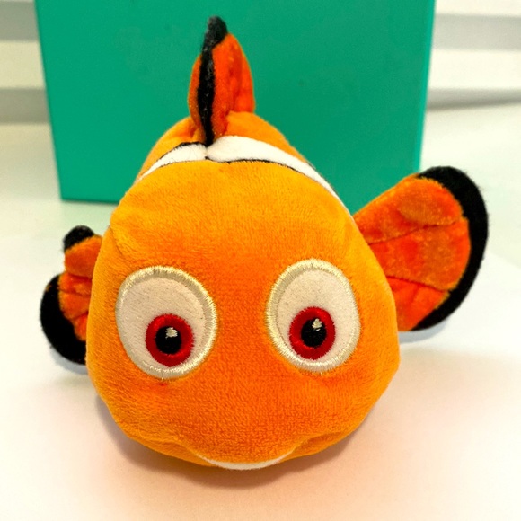 Disney Finding Nemo - 7 in Nemo Soft Toy - Picture 2 of 6